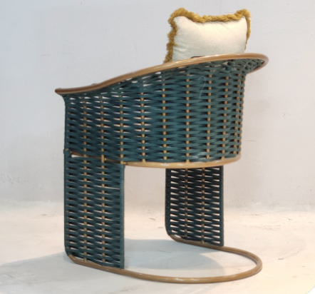 Windsor Accent Chair and Table