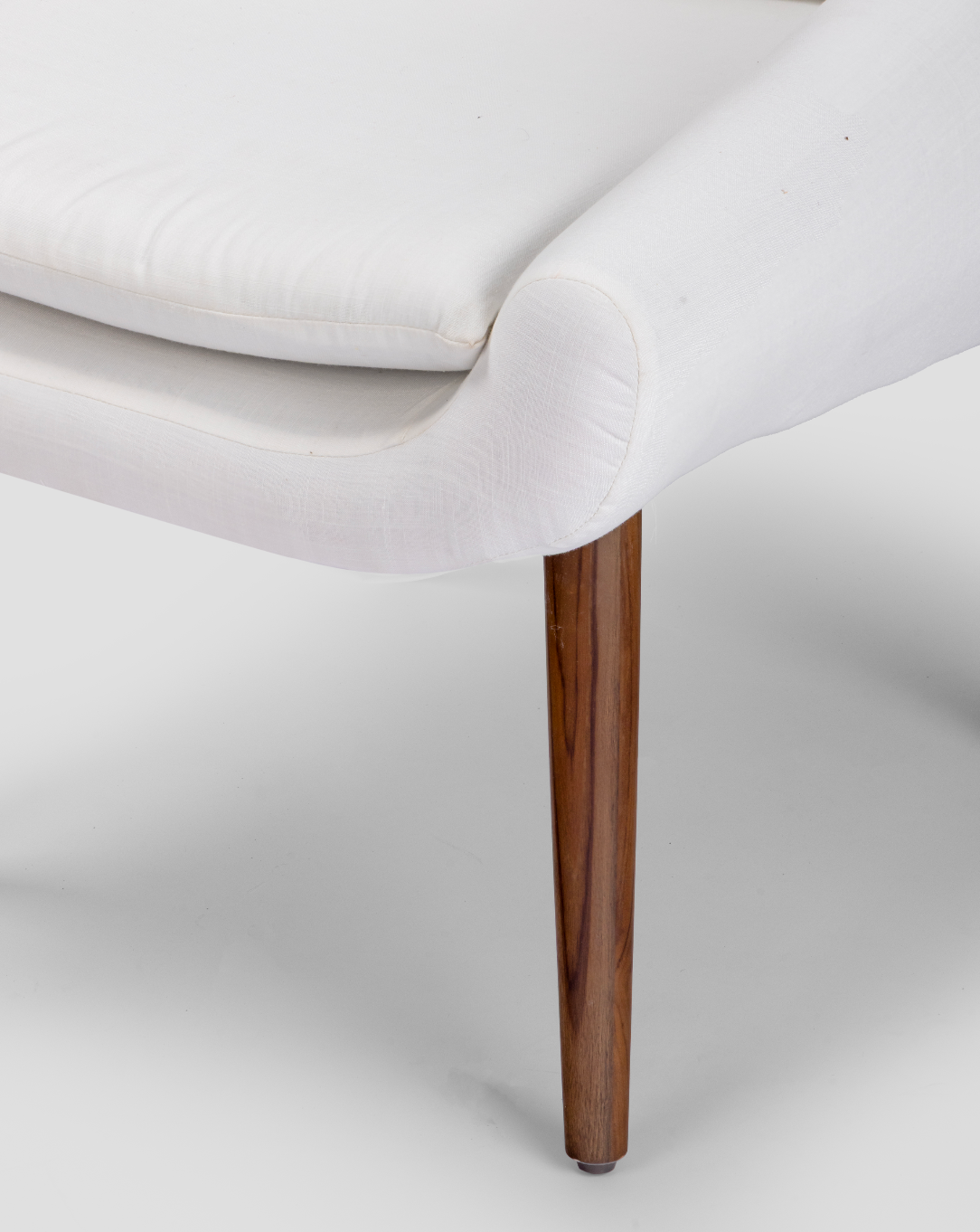 The Inaya Lounge Chair
