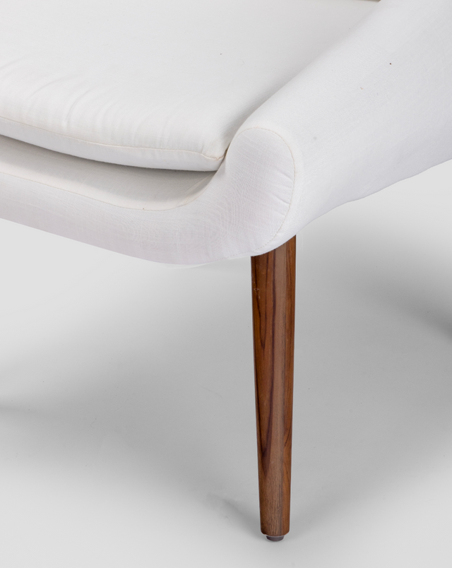 The Inaya Lounge Chair