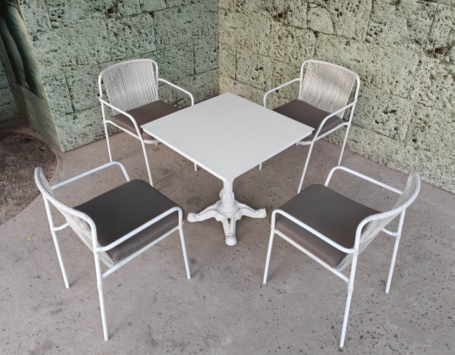 Luna Chair