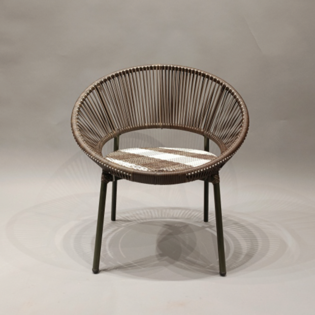 Astrid Lounge Chair