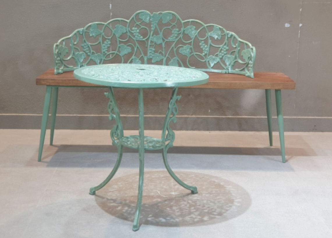 Valencia Table and Chair Set