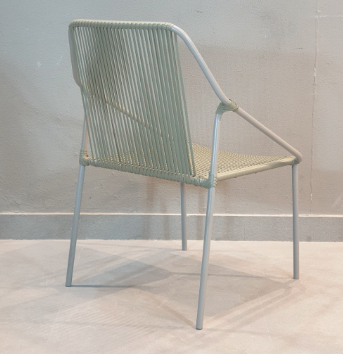 Nera Chair