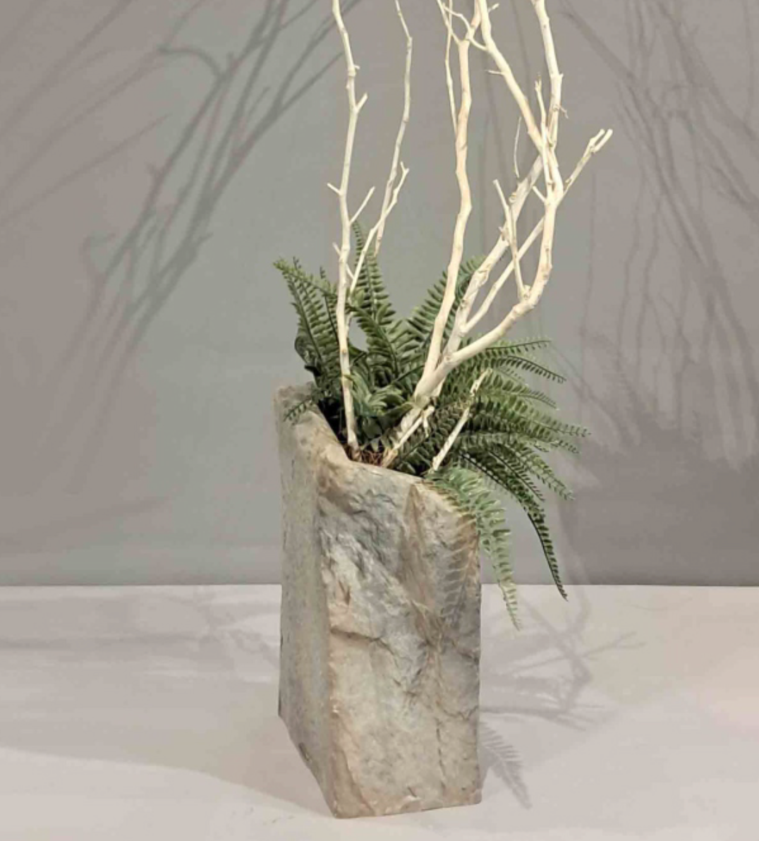 Bruta Planter
