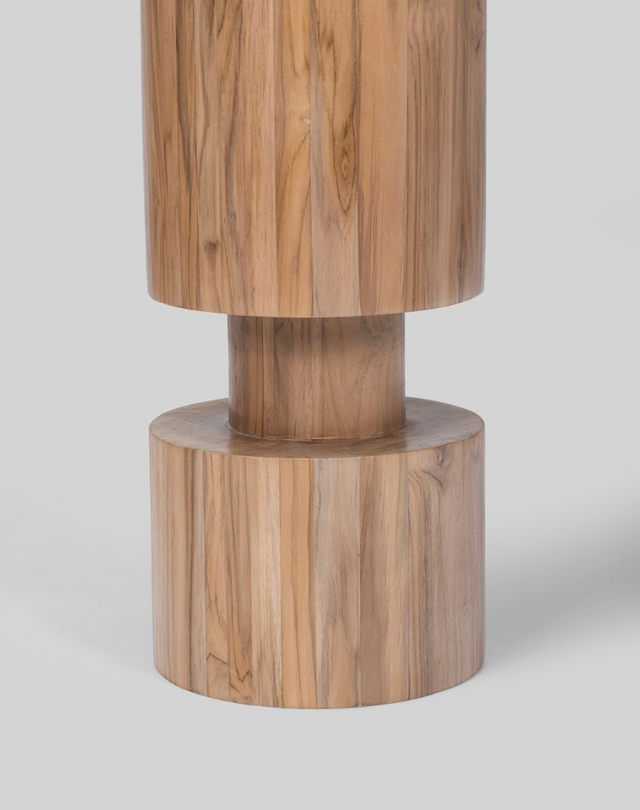 Kivo Table