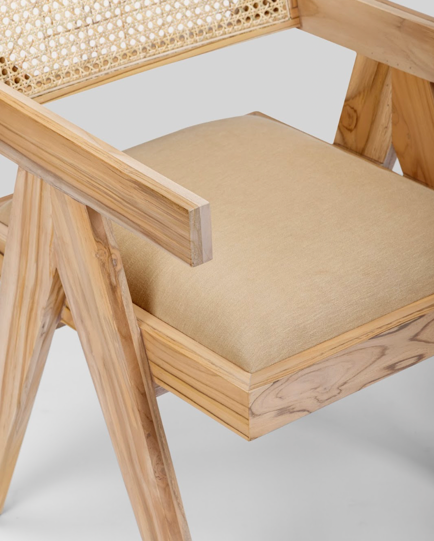 Lux Chair