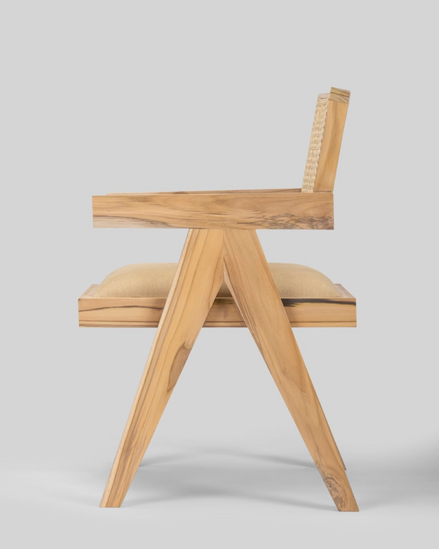 Lux Chair
