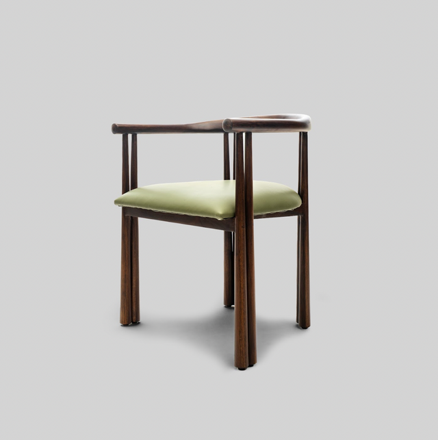 Muse Chair
