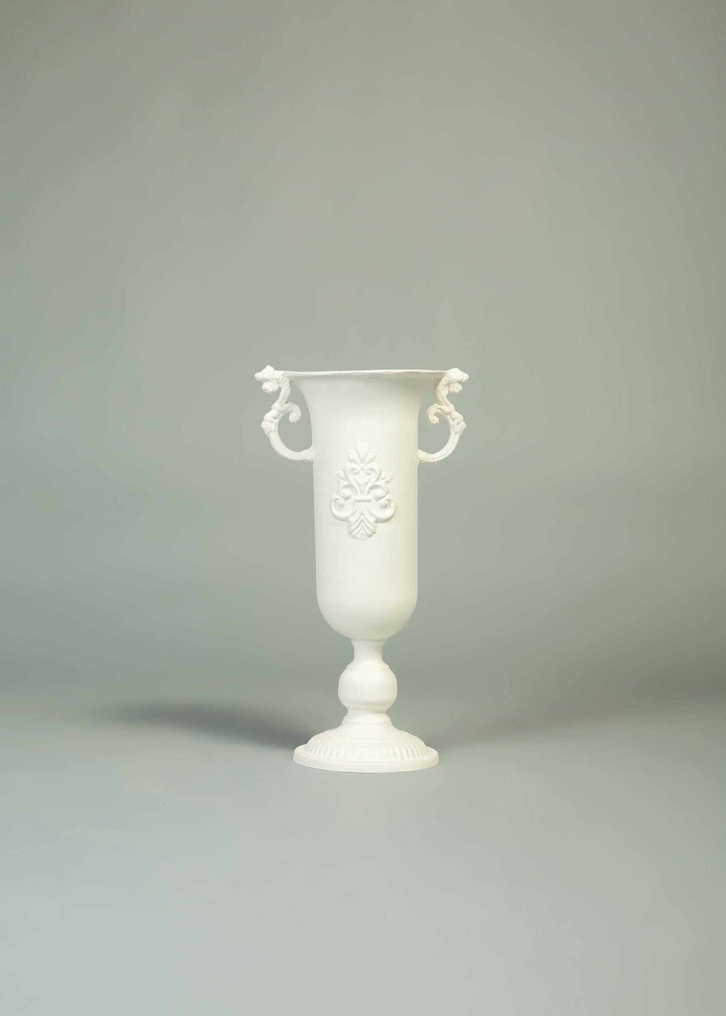 Italian Neolassical Vases - Decor - Bareeki