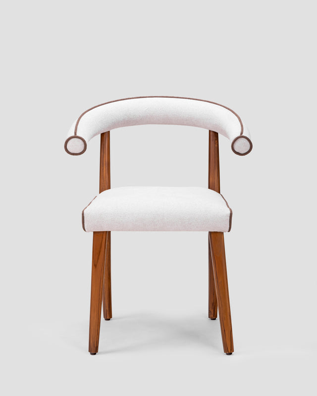 Bouclè Curva Chair