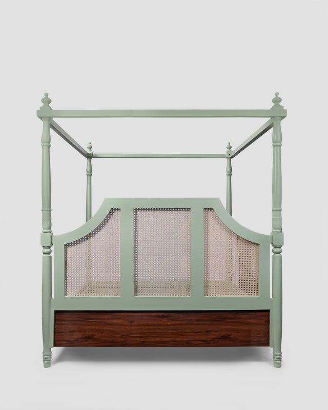 Sagewood Canopy Bed