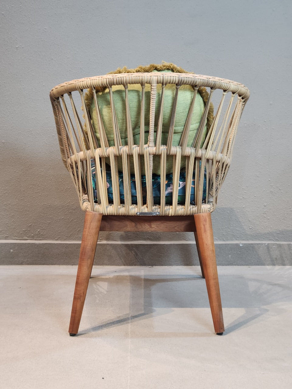 Sunburst Oval Luxe Table and Chairs