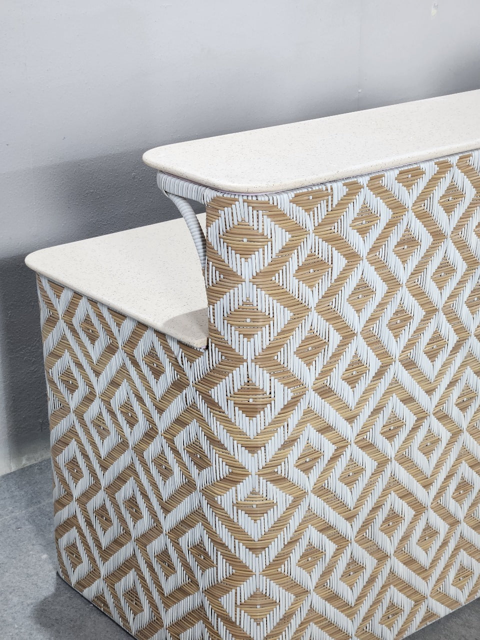 Geometric Harmony Bar Counter