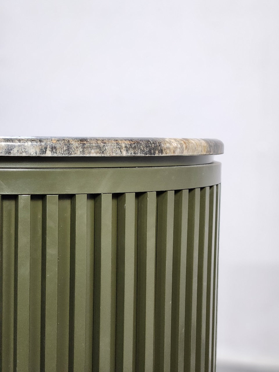 Olive Edge Bar Counter