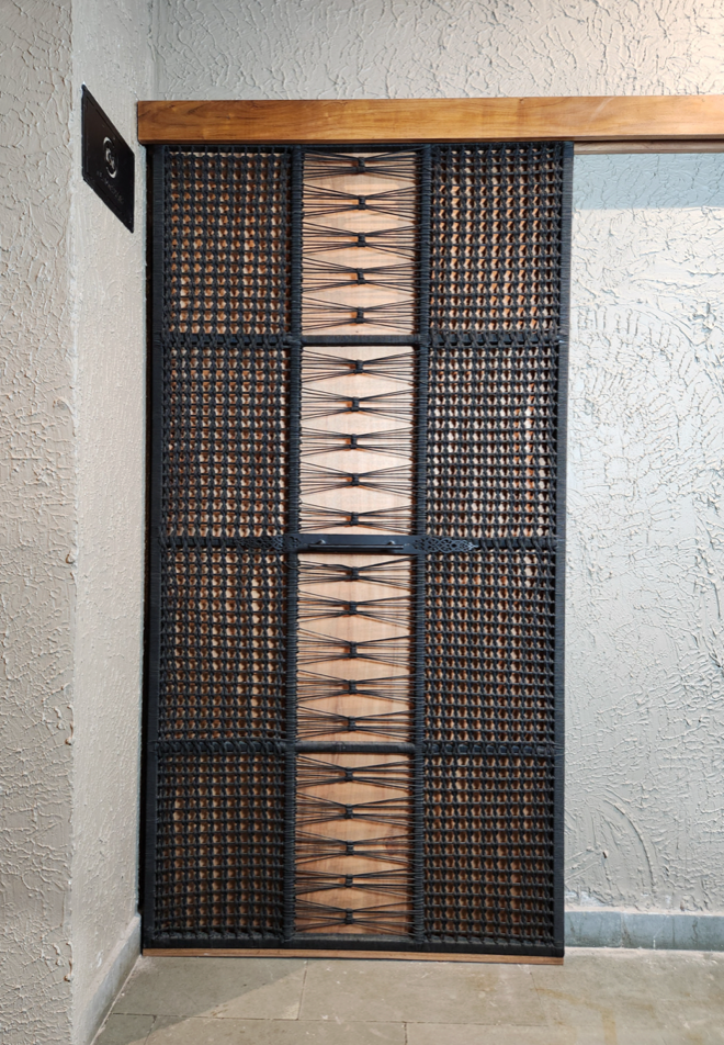 Midnight Lattice