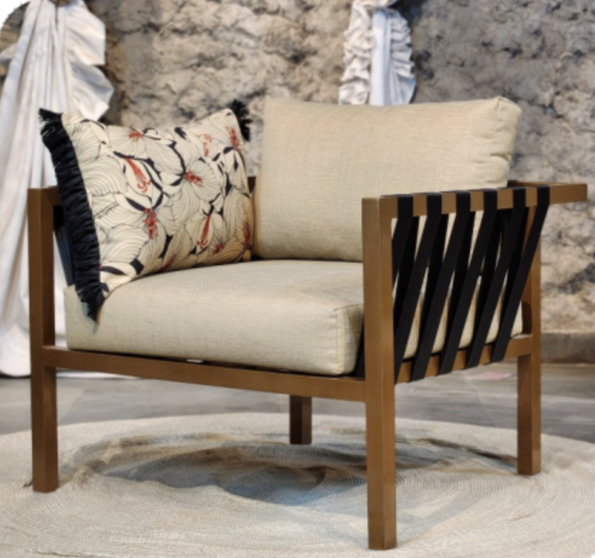 Monarch Woven Chair