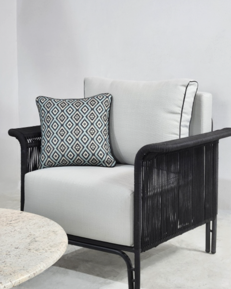 Valencia Bordeaux Chair