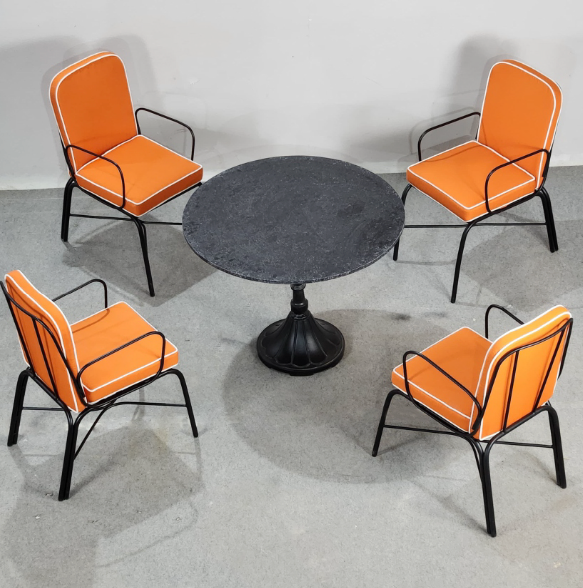 Vanta Table and Chair Set