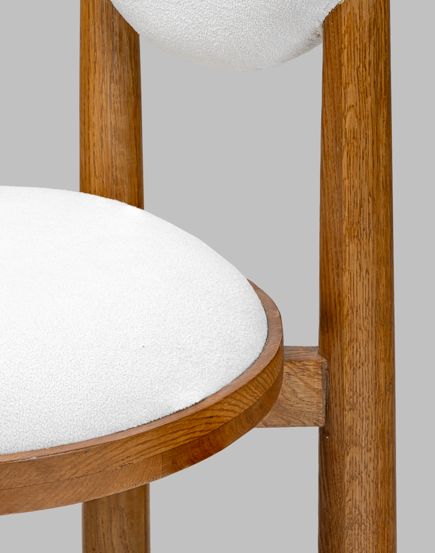 Minimalistic Halo Bouclé Chair