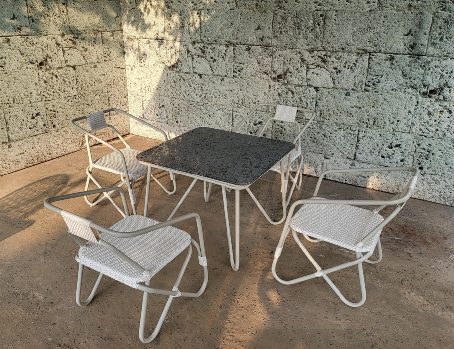 Tova Table and Chair Set