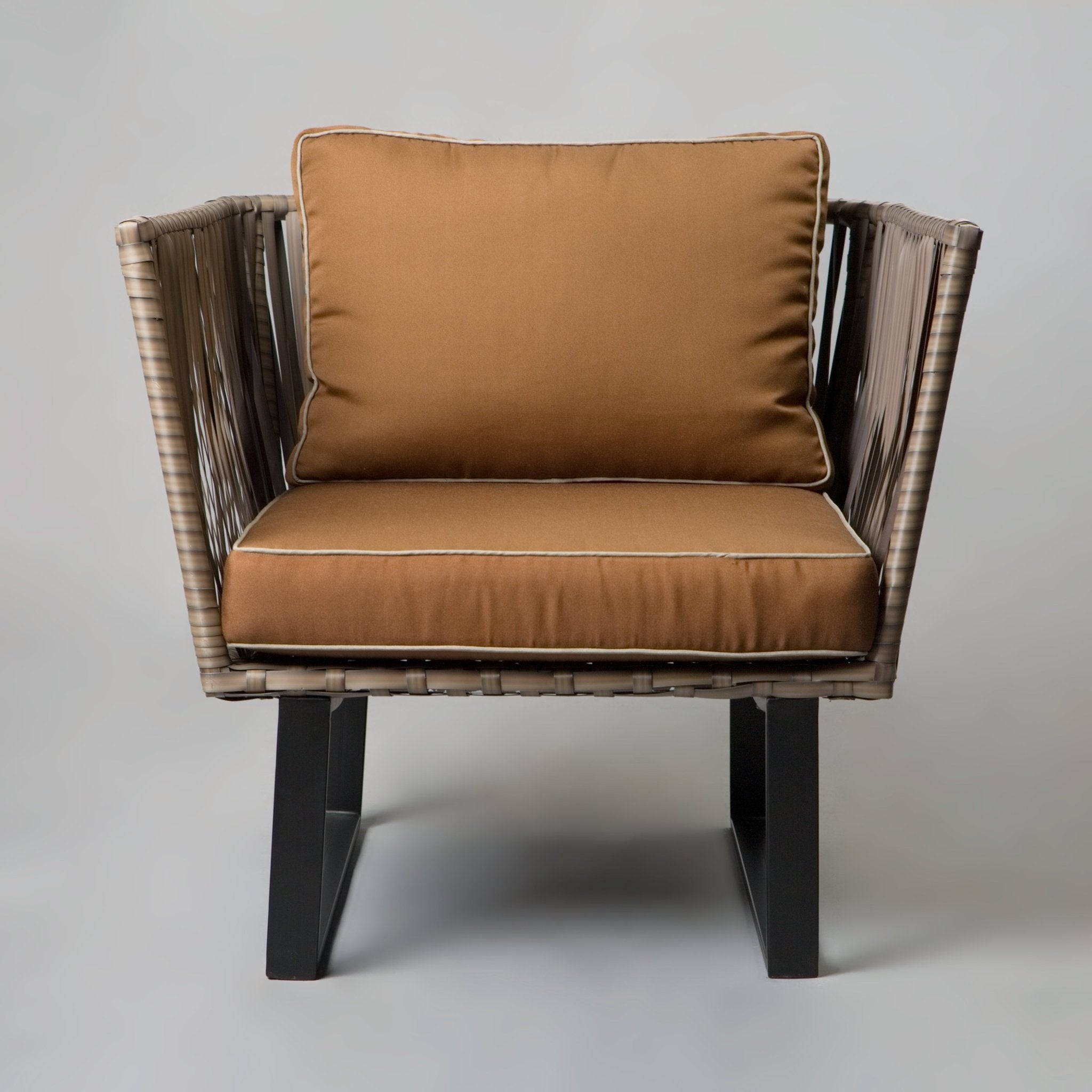 Alfresco Broad Wicker Outdoor Sofa