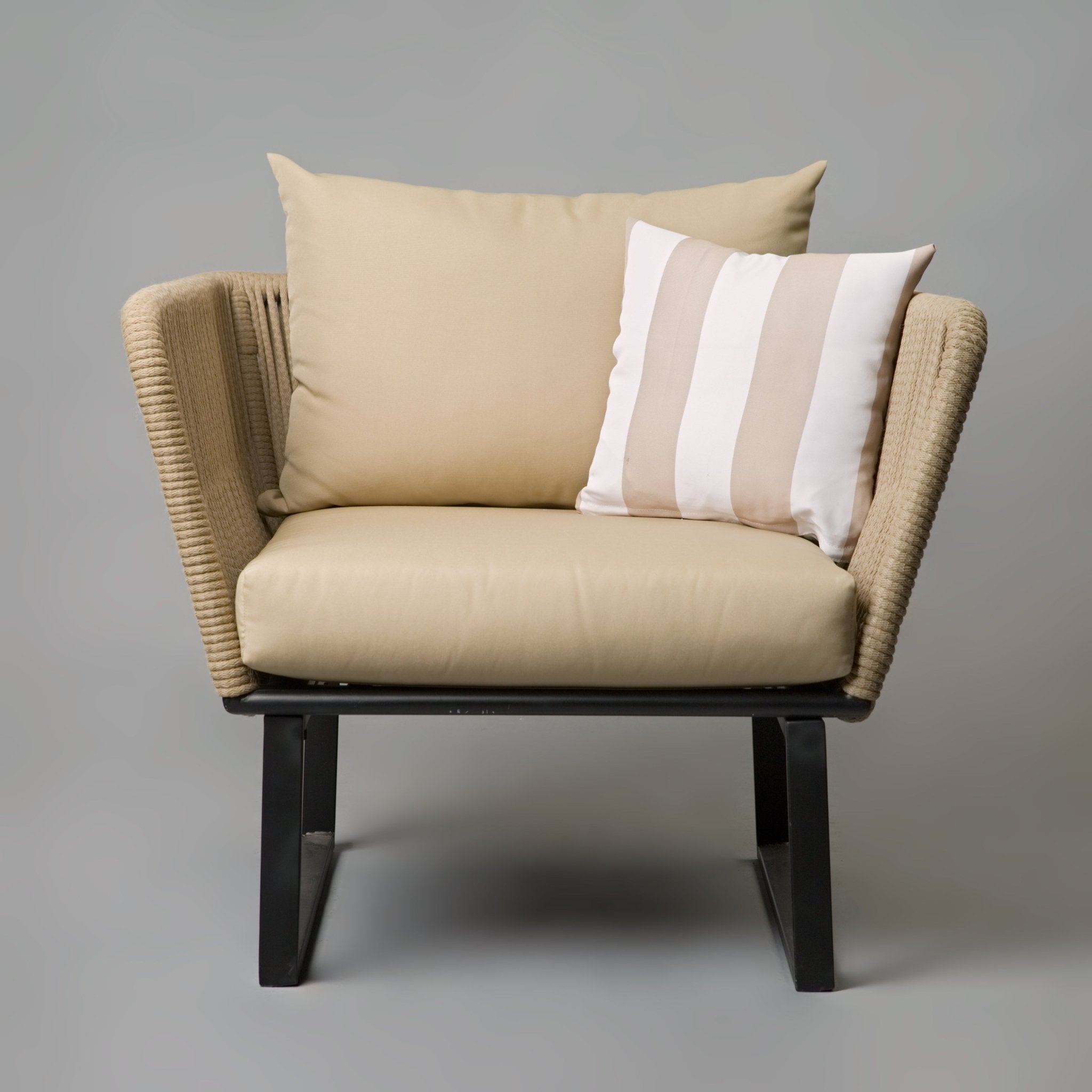 Alfresco Outdoor Braid Woven Sofa