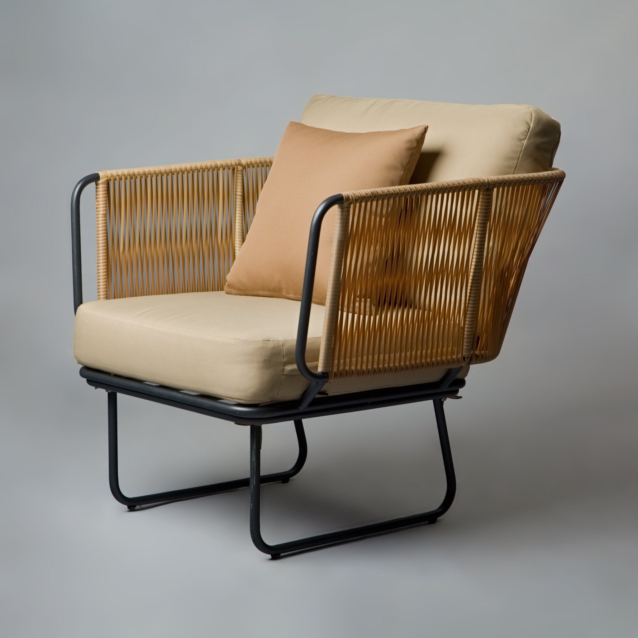 Alfresco Outdoor Wicker Sofa