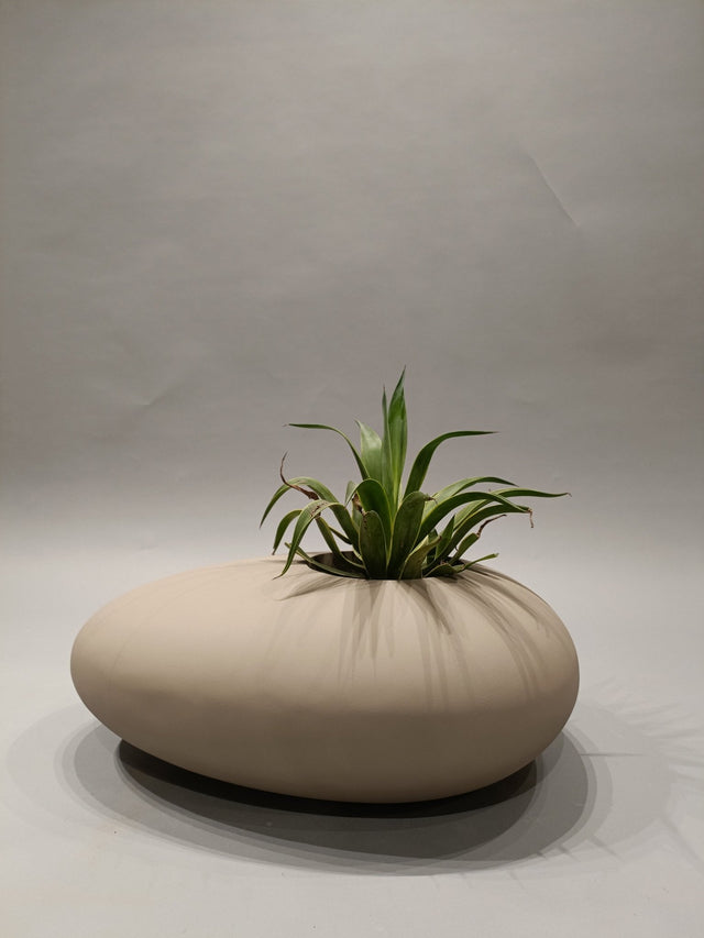 Artisan's Haven Oval Planter - Decor - Bareeki