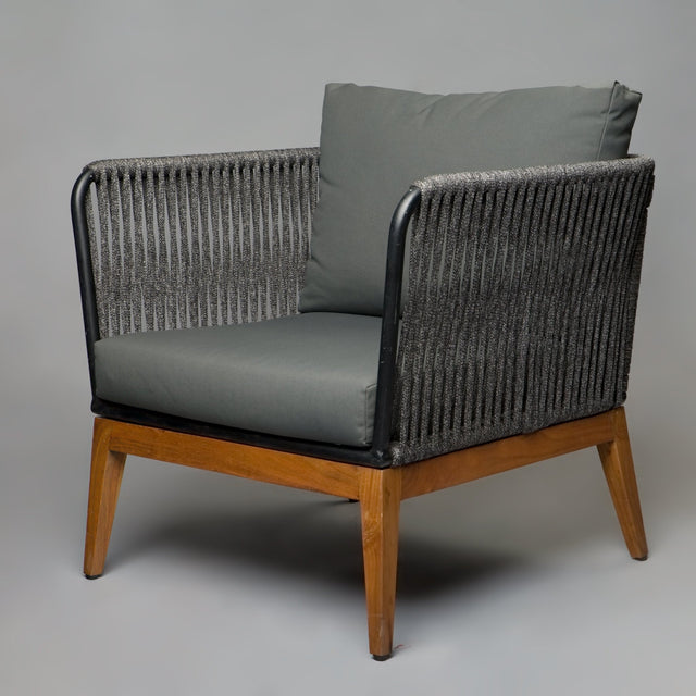 Leisure Braid Woven Sofa - Outdoor Chair - Bareeki