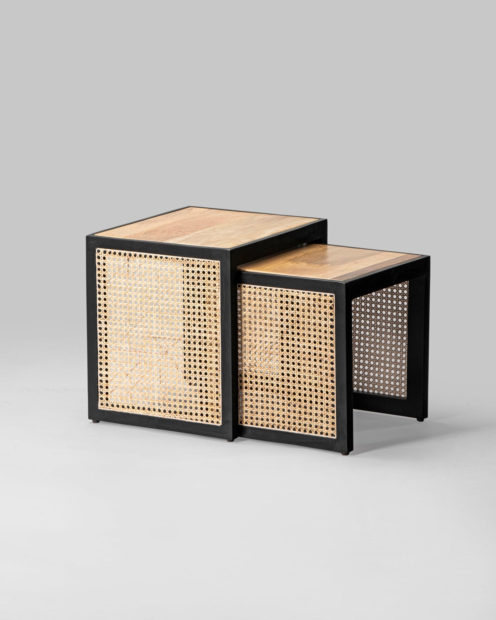 Saikō Set of Side Tables